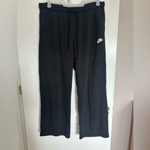 Nike Women’s Boot Cut Pant | Black | Size XL